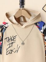 ⁦Boys' Summer Outing Casual Trendy Letter Print Hooded Short Sleeve Top + Elastic Waist Loose Casual Outing Sports Shorts Two-Piece Set, Perfect for Outdoor⁩ - الصورة ⁦5⁩