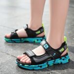 ⁦Boys Trendy Camouflage Open Toe Platform Strap Sandals, Lightweight Soft Sole Non-slip Sandals For Spring And Summer⁩ - الصورة ⁦3⁩