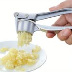 1pc Premium Stainless Steel Garlic Press - Easy Garlic Chopper And Ginger Crusher, Easy to Clean Kitchen Tools, Durable Garlic Chopper for Daily Cooking - Image 2