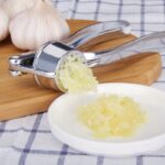 1 Premium Stainless Steel Garlic Press - Manual, Easy-to-Clean Garlic & Ginger Crusher, Durable Kitchen Tool for Quick Home Cooking, No Electricity Needed, Garlic Crusher - Image 4