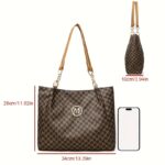 ⁦Women'S PU Vintage M Printed Character, M Retro Hardware Accessories, Large Capacity Spring And Summer Travel Vacation Zipper Switch Shoulder Bag, Crossbody Bag, Handbag, Tote Bag, Available in Three Colors.⁩ - الصورة ⁦7⁩