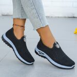 ⁦Women'S Plus Size Breathable Slip-On Sneakers - Lightweight Casual Walking Shoes with Air Cushion, Black & Blue Design, Comfortable Fabric Upper & TPR Sole for Spring/Autumn, Ladies Sneakers, Everyday Comfort Footwear, Slipon Design, Flexible Sole Footwea⁩ - الصورة ⁦10⁩