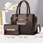 ⁦A New Set of Two Shiny Tote Bags for Women, Featuring a Large Capacity, Suitable for Shoulder Or Crossbody Use, with a Crocodile Pattern. Perfect for Commuting, As a Birthday Gift, for Dates, Business Meetings, Casual Travel, And Essential Outings.⁩ - الصورة ⁦2⁩