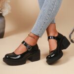 ⁦Women's Glossy Black Mary Jane Shoes with Thick Platform Heel, Adjustable Buckle Strap & Round Toe - Synthetic Cover Upper & Durable Rubber Sole for All-Season Comfort, Modern Footwear⁩ - الصورة ⁦2⁩