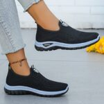 ⁦Women'S Plus Size Breathable Slip-On Sneakers - Lightweight Casual Walking Shoes with Air Cushion, Black & Blue Design, Comfortable Fabric Upper & TPR Sole for Spring/Autumn, Ladies Sneakers, Everyday Comfort Footwear, Slipon Design, Flexible Sole Footwea⁩ - الصورة ⁦7⁩