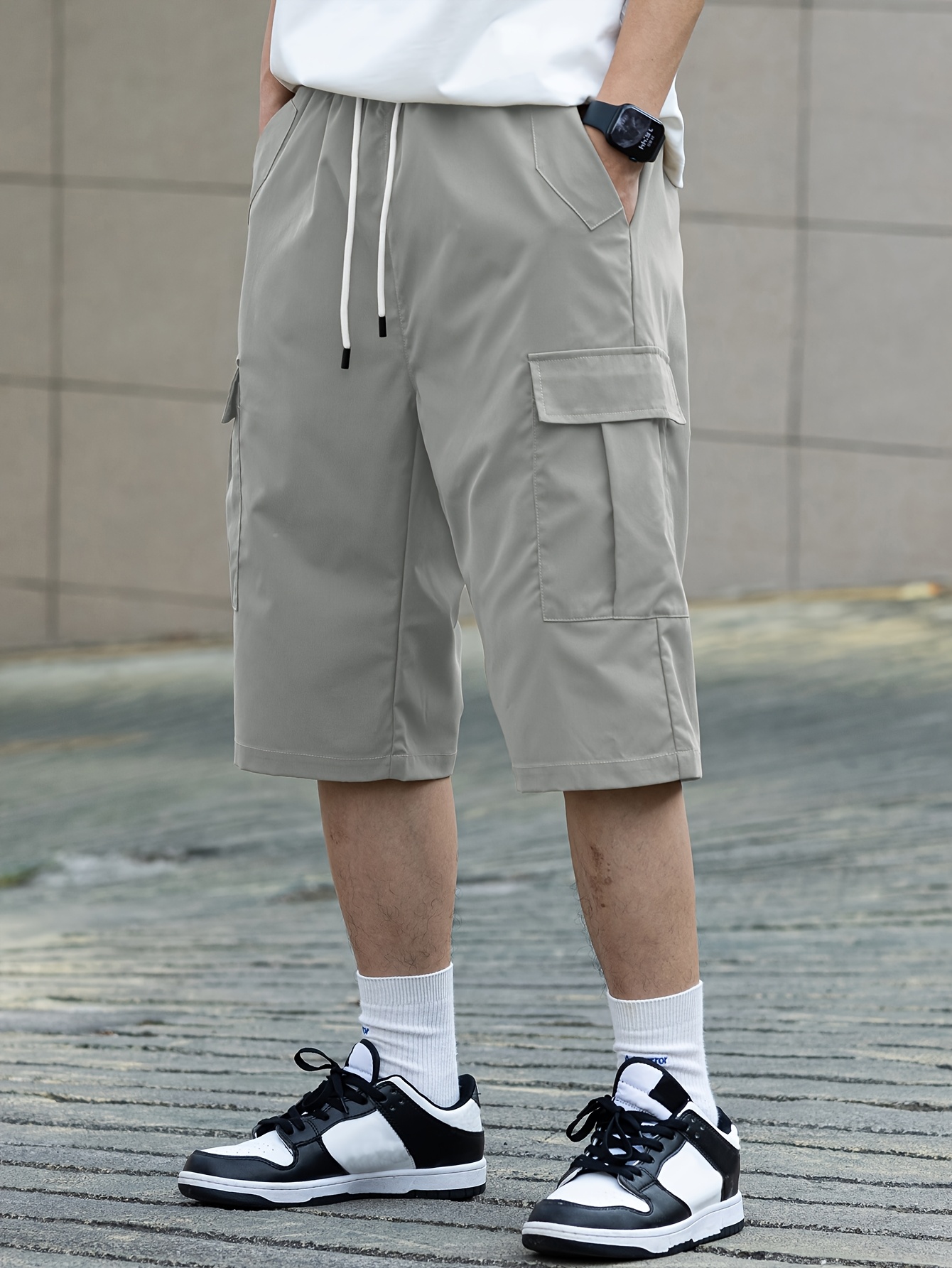 586d08fa-a15f-4444-92ed-ec3d5b905359.jpg Men's Casual Cargo Shorts with Pockets - Loose Fit, Mid-Waist, Polyester, Street Style, Brown, Drawstring Waistband, Everyday & Leisure Wear - الصورة 1