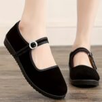 Breathable Hotel Shoes for Mother's Square Dance Area Injection Molded Rubber Sole Soft Bottom Low Top Work Shoes - Image 2