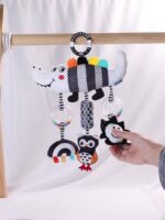 ⁦Christmas New 0-3 Years Old Stroller Hanging Plush Toy Black and White Animal Wind Chime Gift⁩ - الصورة ⁦11⁩