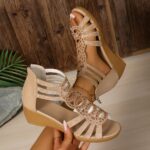 One Pair of High-End Fashion Thick Heel Women's Sandals - Image 5
