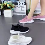 ⁦[Breathable Knit Sneakers] Lightweight Breathable Women's Knit Sneakers - Soft Sole Casual Shoes, Lace-Up Low-Top in Pink, White, Gray, Black - Comfortable Sporty Trainers for All Seasons⁩ - الصورة ⁦13⁩