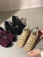 ⁦Elegant Women'S Strappy Sandals with Rhinestone Detailing, Lightweight Comfortable EVA Material, Open Toe Design with Ankle Strap, Summer Fashion Shoes|Elegant Strappy Sandals|EVA Construction, Strappy Sandals⁩ - الصورة ⁦13⁩