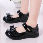 1 Pair of Women's Retro Preppy Style Flats - Breathable, Lightweight, Non-Slip Dress Shoes with Hook-and-loop Fastener Closure & Bow Detail - Glossy Black Mary Jane Shoes for Weddings, Parties, and School Events, School Dress Shoes | Retro Fashion Shoes |