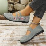 ⁦Women'S Spring Floral Knit Ballet Flats - Breathable Slip-On Shoes with EVA Insole, PVC Sole, and Comfortable Fabric Lining for Casual Wear⁩ - الصورة ⁦7⁩