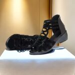 One Pair of High-End Fashion Thick Heel Women's Sandals - Image 6