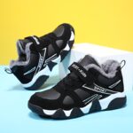 ⁦Boys' Winter Snow Boots with Warm Plush Lining - Comfy Non-Slip Soft Sole Sneakers, Black & White Geometric Design, Hook and Loop Closure, Casual Retro Style for Youngsters, Winter Boots⁩ - الصورة ⁦9⁩