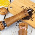 2pcs Wooden Salt and Pepper Grinder Set, Classic Manual Salt Mill with Refillable Pepper Grinder, Acrylic Viewing Window, Adjustable Coarseness - Perfect for Grilling, Picnics, Camping, Kitchen Accessories - Image 2