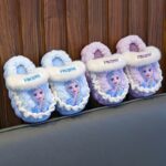⁦Cozy Princess Cartoon Plush Slippers for Girls - Warm Fleece-Lined, Thick Soft Sole, Winter Indoor Home Shoes with Elsa Design, Pink & Purple, Perfect for Youngsters and Teens⁩ - الصورة ⁦9⁩