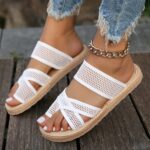 ⁦Stylish Women's Summer Sandals - Breathable Mesh Slip-On Flats with Toe Loop, Comfortable EVA Sole for Casual Outdoor Wear, Strappy Sandals⁩ - الصورة ⁦5⁩