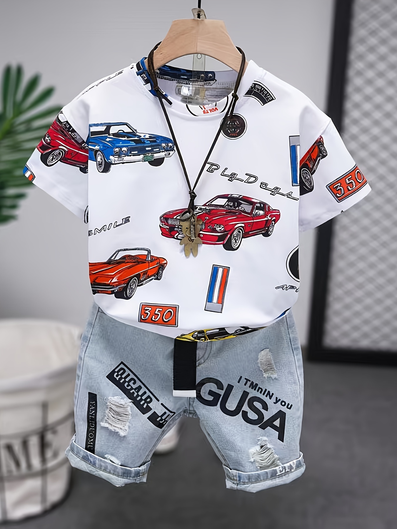 9e821692-8b61-459a-886f-a6ec03f75669-1.jpg Boys' Outdoor Casual Fashion Boy's Summer Short Sleeve Shorts Set T-shirt Car Print Fashion Denim Shorts Letter Print Comfortable Two-Piece Set - الصورة 1