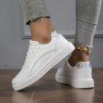 Casual Fashion Sports Shoes For Women Flat Simple Flash Sports Shoes - Image 6