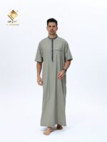 ⁦2025 Latest Premium Men'S Arabic Long Robe, Made of Soft, Non-Pilling Material, Featuring a Stylish Short Sleeves And a Button-Up Design, Perfect for Prayer.⁩ - الصورة ⁦4⁩