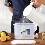 ⁦Large Capacity Beverage Dispenser with Valve - Transparent PP Container, Ideal for Lemonade, Tea, and Fruit Infused Drinks, No Contamination Backflow, Safe Lid, Refrigerator Safe, Perfect for Home Use, Refrigerator Beverage Dispenser|Transparent Beverage⁩ - الصورة ⁦8⁩