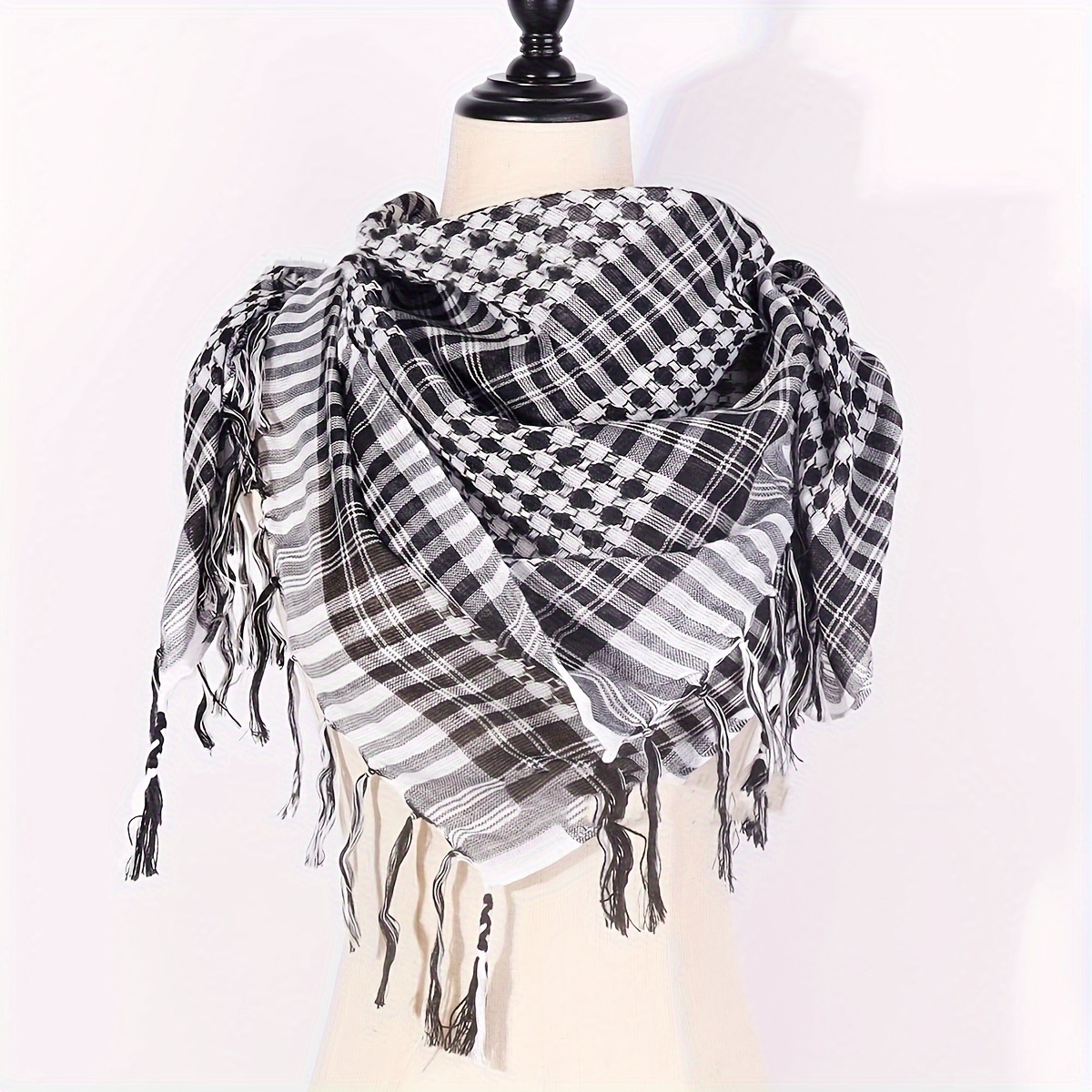 c385c5f4-177a-4482-aa27-af51b13cb61b.jpg 1pcs/2pcs Fashionable Middle Eastern Style Polyester Keffiyeh Scarf - Mature Striped Knitted Weekend Casual Scarf for Men and Women, Breathable Decorative Wrap with No Feathers, Machine Washable - Image 1