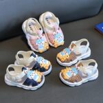 ⁦TEEOEC Youngsters's Cute Bunny Sandals - Breathable, Sturdy Sole, Protective Toe-Cap, PVC Footwear for Boys & Girls - Ideal for Spring/Summer Outdoor Activities, Youngsters Steps with Secure Fastening⁩ - الصورة ⁦2⁩