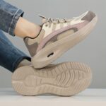 ⁦Women'S Breathable Anti-Smash Sneakers - Lightweight, Slip-Resistant, Steel Toe Design for Comfort & Support, Beige & White Low-Top Casual Shoes with EVA Sole, Casual Footwear | Modern Casual Shoes | Durable Footwear⁩ - الصورة ⁦4⁩