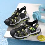 ⁦Youngsters' Breathable Mesh Sandals - Non-Slip, Comfortable for Boys & Girls, Perfect for Outdoor Play, Spring/Summer/Fall, Blue & Black Design with Hook and Loop Closure, Youngsters Sandals⁩ - الصورة ⁦7⁩