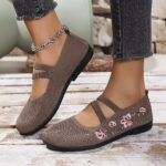 ⁦Women'S Spring Floral Knit Ballet Flats - Breathable Slip-On Shoes with EVA Insole, PVC Sole, and Comfortable Fabric Lining for Casual Wear⁩ - الصورة ⁦11⁩