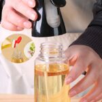 ⁦1pc, Dual-Function Oil Dispenser and Sprayer Bottle, Leak-Proof, BPA-Free Plastic, Round Shape, Hand Wash Only, Kitchen Oil Mister for BBQ, Salad Dressing, Cooking, Olive Oil Storage⁩ - الصورة ⁦9⁩