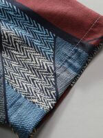 ⁦Men's Lightweight Summer Short Sleeve Casual Shirt - Geometric Print, Button-Up, Loose Fit, Polyester Blend, Machine Washable, Multicolor⁩ - الصورة ⁦5⁩