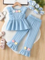 Two-piece set of short-sleeved summer shirt with 3D flower transfer and trumpet pants for little girls, suitable for daily leisure outings as gifts, Perfect for Outdoor
