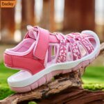⁦DCLUAY Girls' Pink Breathable Sandals - Lightweight Non-Slip Outdoor Sports & Casual Shoes with Hook-and-Loop Strap, Perfect for Running and Casual Attire, Strappy Sandals⁩ - الصورة ⁦8⁩