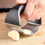 Stainless Steel Garlic Press - Manual, No Charging Needed, Durable Metal Kitchen Gadget for Effortless Garlic Crushing, Essential for Home and Dorm Cooking - Image 2
