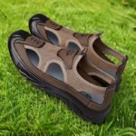 ⁦Men'S New Summer Breathable Mesh Slip-On Shoes, Perfect for Driving, Outdoor Activities, And The Beach.⁩ - الصورة ⁦2⁩