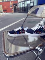 ⁦1 Pair Unisex Geometric Pattern Casual Sneakers - Lightweight Low Top Lace-Up Shoes with Round Toe, Fabric Upper & EVA Sole for Outdoor, Walking, and Daily Wear⁩ - الصورة ⁦14⁩