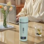 ⁦Smart Mini Electric Water Bottle - Portable & Safe with Auto Shut-Off, Easy-Clean Separable Cord for Home, Business Trips & Travel Use⁩ - الصورة ⁦7⁩