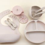 ⁦9pcs Silicone Baby Feeding Set - Weaning Guide Kit with Suction Bowl, Divided Plate, Toddler Self-Feeding Plate, Spoon, Fork, Adjustable Bib, and Sippy Cup for Infants and Toddlers⁩ - الصورة ⁦9⁩