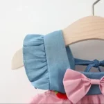 ⁦Summer New Girls' Little Flying Sleeve Dress Children's Bow Strawberry Embroidery Mesh Spliced Denim Princess Dress⁩ - الصورة ⁦4⁩